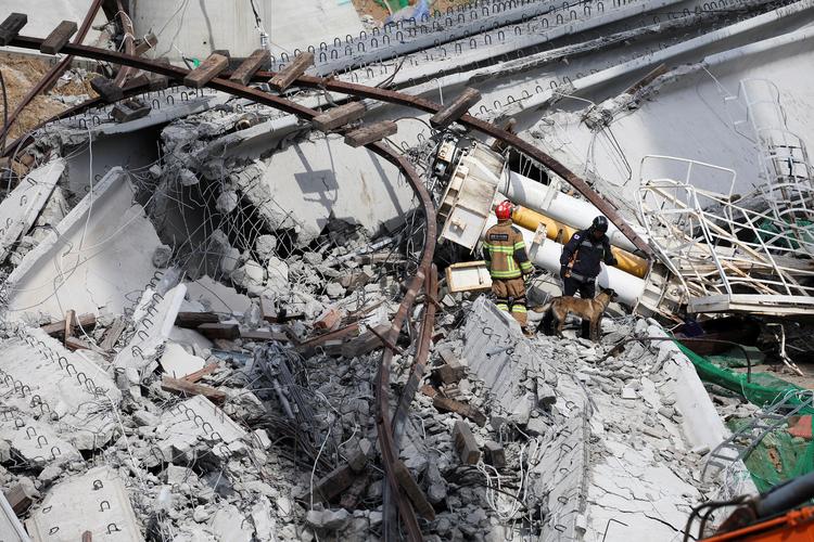 新澳2025今晚开奖结果和在建楼房倒塌致11死与在建楼房倒塌事件