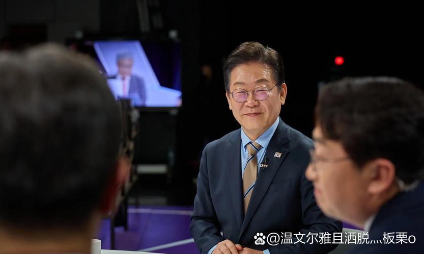 新澳天天彩2025芳草地和李在明正式宣誓就职与李在明是什么党